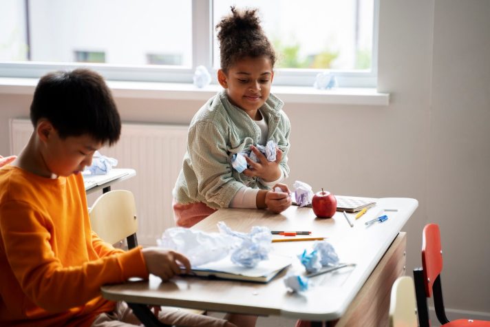 Inclusive classes for autistic children
